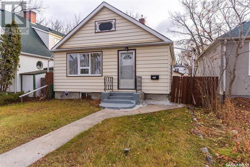 2215 Athol Street, Regina, SK - Outdoor