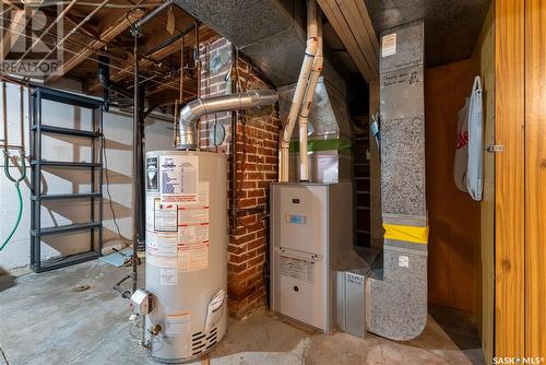 2215 Athol Street, Regina, SK - Indoor Photo Showing Basement