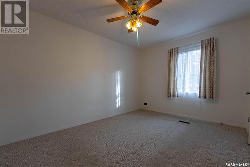 2215 Athol Street, Regina, SK - Indoor Photo Showing Other Room