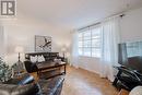 1649 Aldersbrook Road, London, ON  - Indoor Photo Showing Living Room 