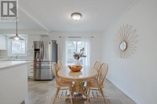 1649 Aldersbrook Road, London, ON - Indoor Photo Showing Dining Room