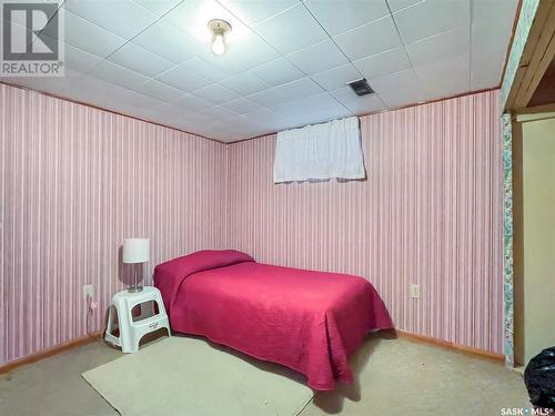 9026 16Th Avenue, North Battleford, SK - Indoor Photo Showing Bedroom