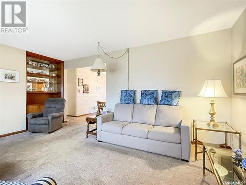 9026 16Th Avenue, North Battleford, SK - Indoor Photo Showing Living Room