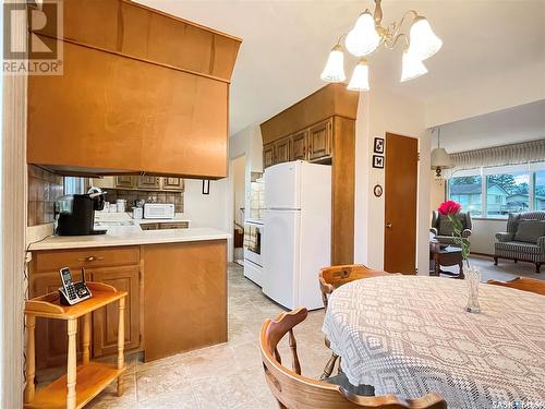 9026 16Th Avenue, North Battleford, SK - Indoor Photo Showing Kitchen