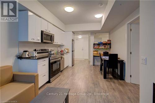 336 - 652 Princess Street, Kingston (Central City East), ON - Indoor Photo Showing Kitchen