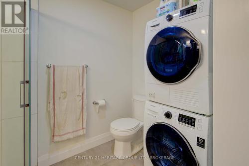 336 - 652 Princess Street, Kingston (Central City East), ON - Indoor Photo Showing Laundry Room