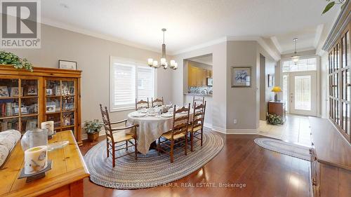 17 Legendary Trail, Whitchurch-Stouffville, ON - Indoor Photo Showing Dining Room