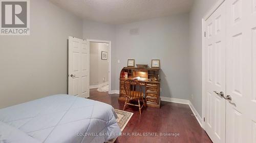 17 Legendary Trail, Whitchurch-Stouffville, ON - Indoor Photo Showing Bedroom