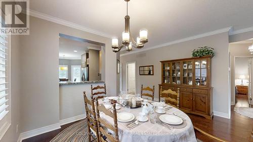 17 Legendary Trail, Whitchurch-Stouffville, ON - Indoor Photo Showing Dining Room