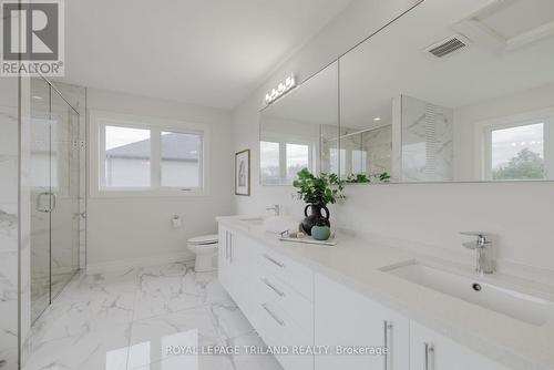 2287 Springridge Drive, London, ON - Indoor Photo Showing Bathroom