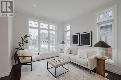 2287 Springridge Drive, London, ON - Indoor Photo Showing Living Room