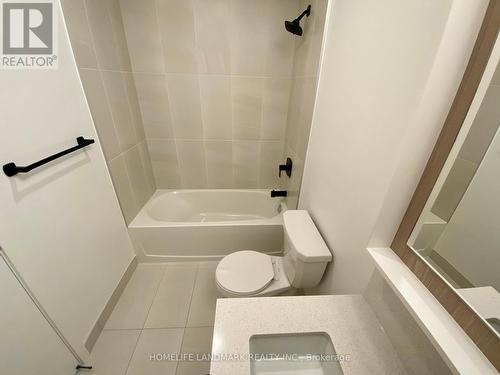 2002 - 36 Zorra Street, Toronto, ON - Indoor Photo Showing Bathroom