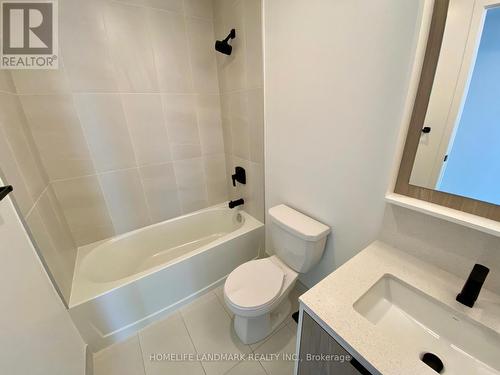 2002 - 36 Zorra Street, Toronto, ON - Indoor Photo Showing Bathroom