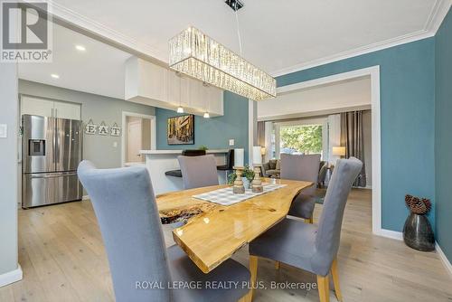 349 Delrex Boulevard, Halton Hills, ON - Indoor Photo Showing Dining Room