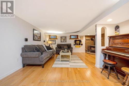 349 Delrex Boulevard, Halton Hills, ON - Indoor Photo Showing Living Room With Fireplace