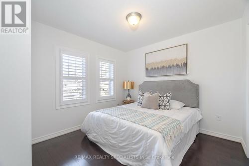 35 Merrybrook Trail, Brampton, ON - Indoor Photo Showing Bedroom