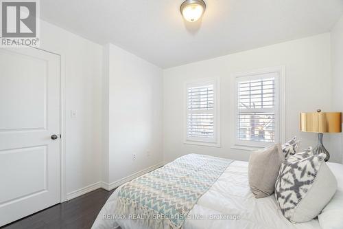 35 Merrybrook Trail, Brampton, ON - Indoor Photo Showing Bedroom