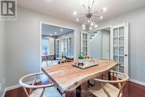 2446 Overton Drive, Burlington, ON - Indoor Photo Showing Dining Room