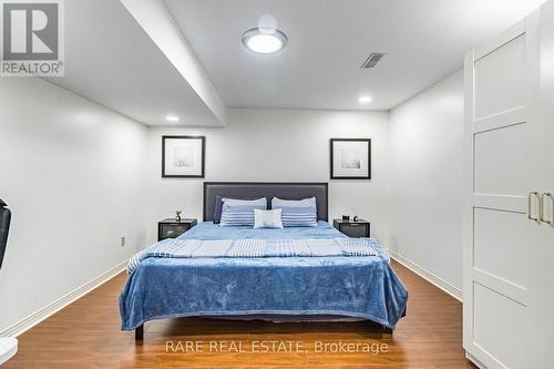 2446 Overton Drive, Burlington, ON - Indoor Photo Showing Bedroom