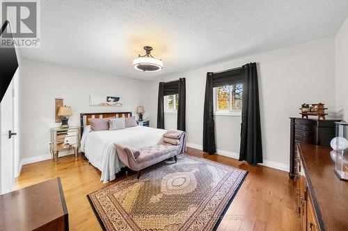 15 - 2155 Duncaster Drive, Burlington, ON - Indoor Photo Showing Bedroom