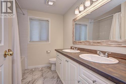 79 Activa Avenue, Kitchener, ON - Indoor Photo Showing Bathroom