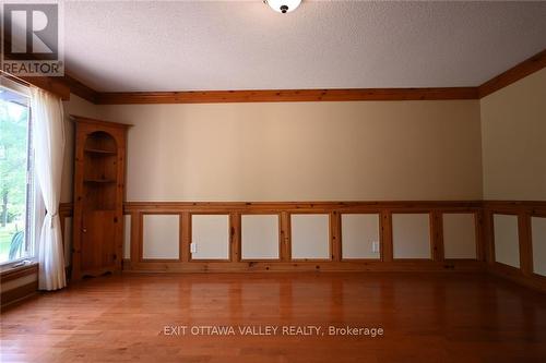 2062 Richmond Road, Beckwith, ON - Indoor Photo Showing Other Room