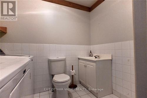 2062 Richmond Road, Beckwith, ON - Indoor Photo Showing Bathroom