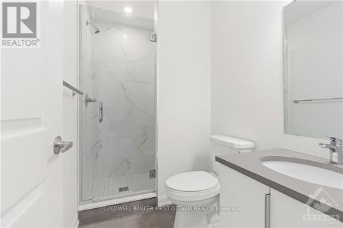 80 Cherry Blossom, Ottawa, ON - Indoor Photo Showing Bathroom