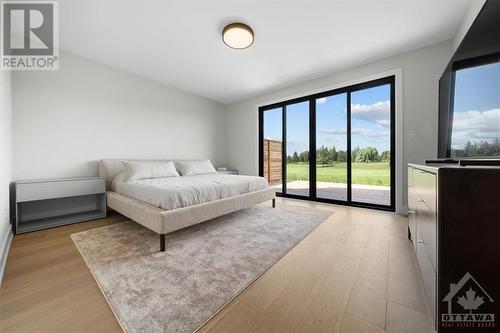 15 Trailway Circle, Ottawa, ON - Indoor Photo Showing Bedroom