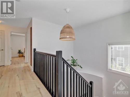 524 Bretby Crescent, Ottawa, ON - Indoor Photo Showing Other Room