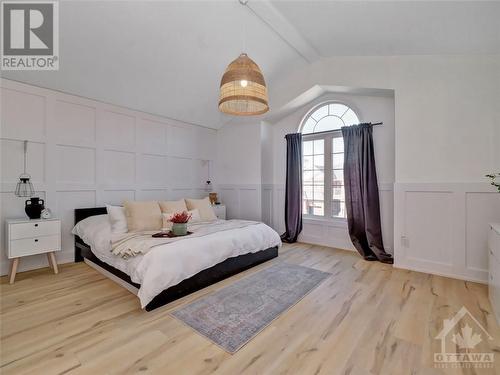 524 Bretby Crescent, Ottawa, ON - Indoor Photo Showing Bedroom