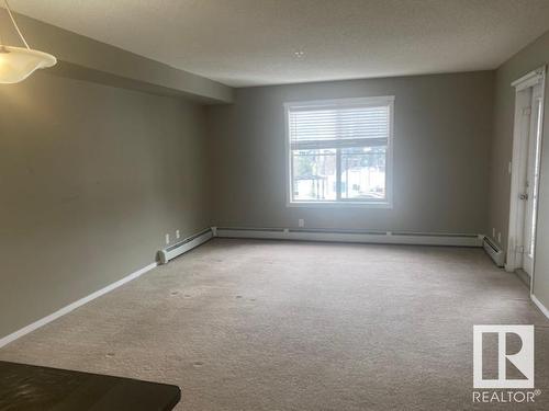 #324 3315 James Mowatt Tr Sw, Edmonton, AB - Indoor Photo Showing Other Room