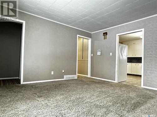 339 2Nd Avenue E, Melville, SK - Indoor Photo Showing Other Room