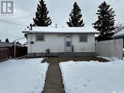 339 2Nd Avenue E, Melville, SK - Outdoor