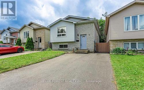 Upper - 901 Lawson Road N, London, ON - Outdoor With Facade