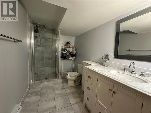 48 Second Avenue, Sudbury, ON - Indoor Photo Showing Bathroom