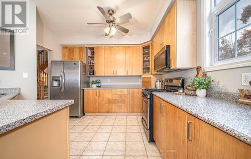 478 Whitby Shores Greenway, Whitby (Port Whitby), ON - Indoor Photo Showing Kitchen