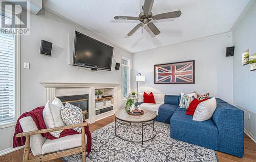 478 Whitby Shores Greenway, Whitby (Port Whitby), ON - Indoor Photo Showing Living Room With Fireplace