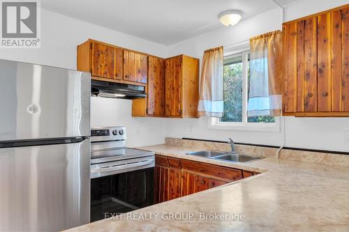 23-25 Duncan Street, Quinte West, ON - Indoor Photo Showing Kitchen With Double Sink