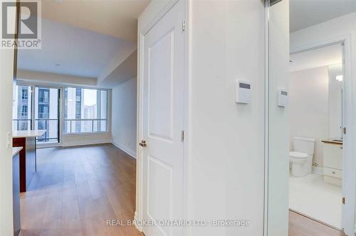 1110 - 9075 Jane Street, Vaughan, ON - Indoor