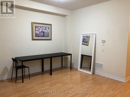 82 Silkgrove Terrace, Markham, ON - Indoor Photo Showing Other Room