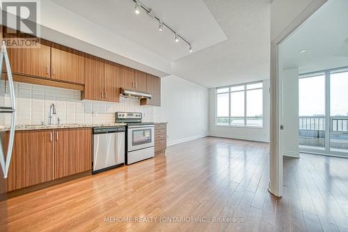 617 - 99 South Town Centre Boulevard, Markham, ON - Indoor Photo Showing Kitchen