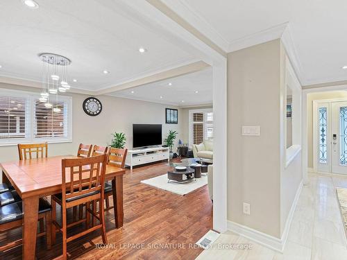 31 Liscombe Rd, Toronto, ON - Indoor