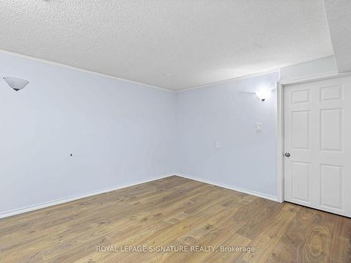 31 Liscombe Rd, Toronto, ON - Indoor Photo Showing Other Room