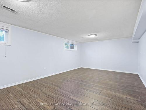 31 Liscombe Rd, Toronto, ON - Indoor Photo Showing Other Room