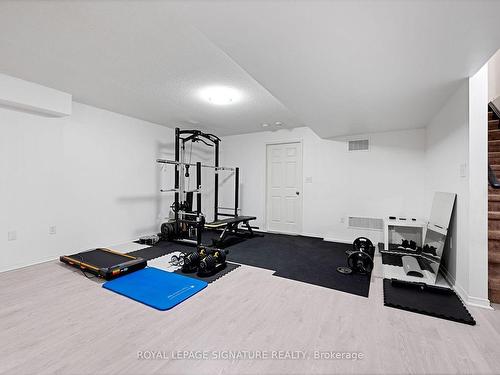 1074 Urell Way, Milton, ON - Indoor Photo Showing Gym Room