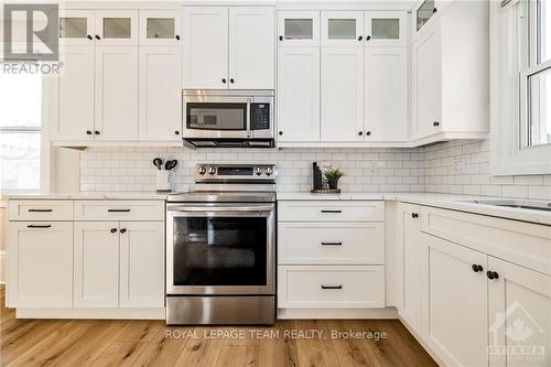 44 County Road 1 Road, Elizabethtown-Kitley, ON - Indoor Photo Showing Kitchen With Upgraded Kitchen