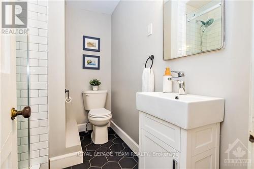 44 County Road 1 Road, Elizabethtown-Kitley, ON - Indoor Photo Showing Bathroom