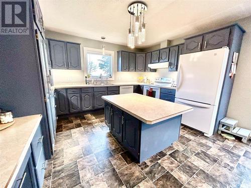 Mccorriston Acreage, Nipawin Rm No. 487, SK - Indoor Photo Showing Kitchen With Double Sink