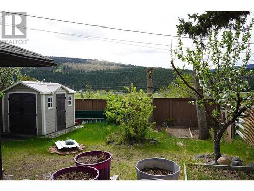 1706 Frontage Road, Clinton, BC - Outdoor